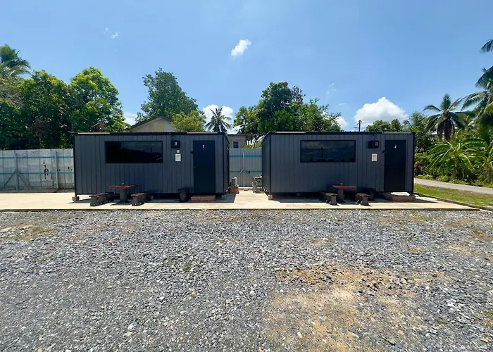 Padang Besar Gray Cabin